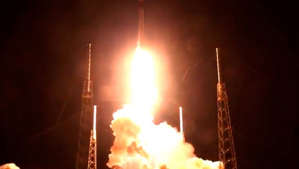 SpaceX запустила ракету с 60-ю спутниками Starlink в рамках программы глобального интернет-покрытия